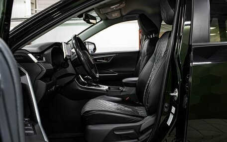 Toyota RAV4, 2021 год, 3 400 000 рублей, 12 фотография