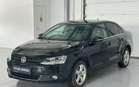 Volkswagen Jetta VI, 2012 год, 1 149 000 рублей, 3 фотография