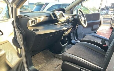 Honda Freed I, 2012 год, 1 035 000 рублей, 9 фотография