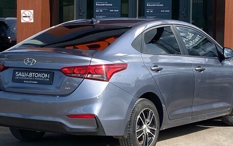 Hyundai Solaris II рестайлинг, 2018 год, 1 100 000 рублей, 5 фотография