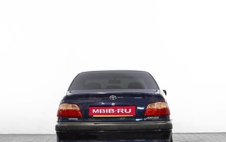 Toyota Avensis III рестайлинг, 2001 год, 569 000 рублей, 4 фотография