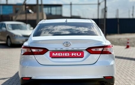 Toyota Camry, 2018 год, 2 799 990 рублей, 5 фотография