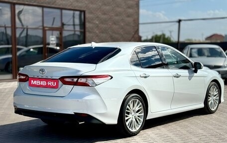 Toyota Camry, 2018 год, 2 799 990 рублей, 6 фотография