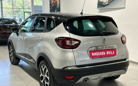 Renault Kaptur I рестайлинг, 2017 год, 1 449 900 рублей, 3 фотография