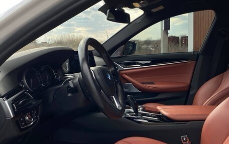 BMW 5 серия, 2017 год, 2 650 000 рублей, 13 фотография