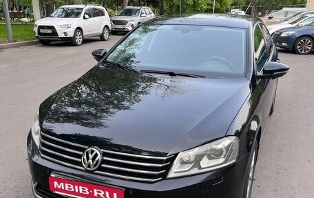 Volkswagen Passat B7, 2011 год, 1 250 000 рублей, 2 фотография