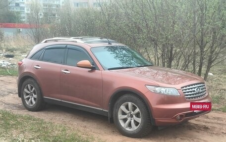 Infiniti FX I, 2004 год, 870 000 рублей, 3 фотография