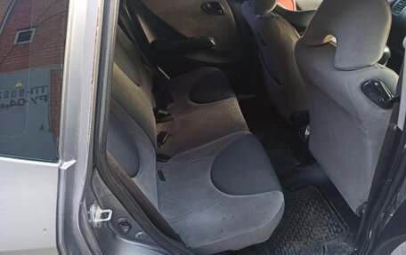 Honda Fit III, 2004 год, 450 000 рублей, 5 фотография