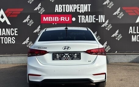 Hyundai Solaris II рестайлинг, 2018 год, 1 365 000 рублей, 5 фотография