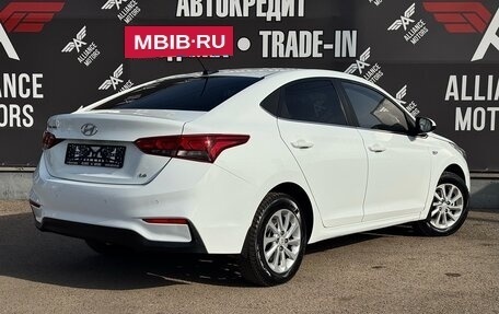 Hyundai Solaris II рестайлинг, 2018 год, 1 365 000 рублей, 7 фотография