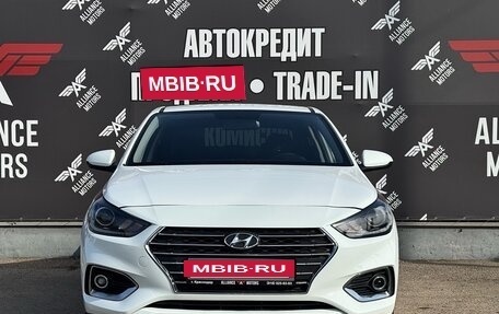 Hyundai Solaris II рестайлинг, 2018 год, 1 365 000 рублей, 2 фотография