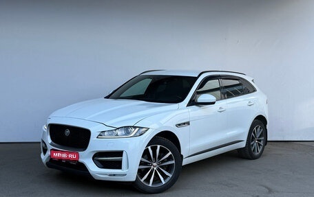 Jaguar F-Pace, 2017 год, 3 290 000 рублей, 1 фотография