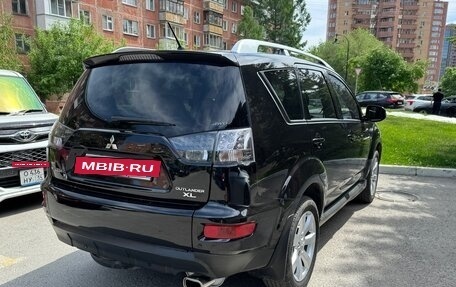 Mitsubishi Outlander III рестайлинг 3, 2010 год, 1 300 000 рублей, 6 фотография