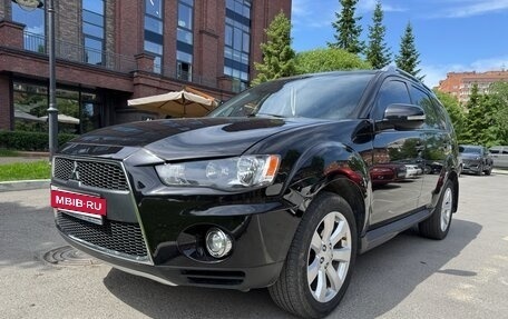 Mitsubishi Outlander III рестайлинг 3, 2010 год, 1 300 000 рублей, 8 фотография