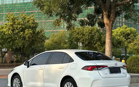 Toyota Corolla, 2022 год, 1 305 000 рублей, 4 фотография