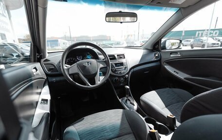 Hyundai Solaris II рестайлинг, 2016 год, 920 000 рублей, 8 фотография