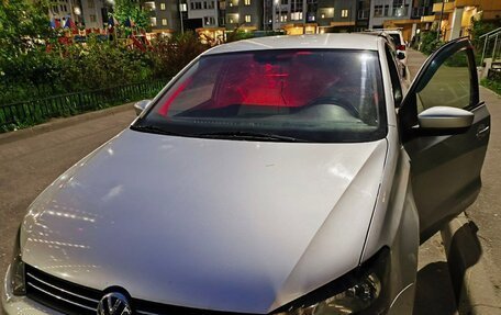 Volkswagen Polo VI (EU Market), 2011 год, 600 000 рублей, 2 фотография