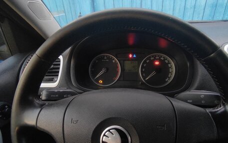Skoda Fabia II, 2009 год, 630 000 рублей, 4 фотография