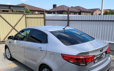 KIA Rio III рестайлинг, 2016 год, 6 фотография