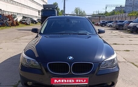 BMW 5 серия, 2004 год, 875 000 рублей, 4 фотография