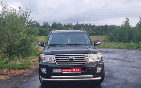 Toyota Land Cruiser 200, 2013 год, 4 750 000 рублей, 4 фотография