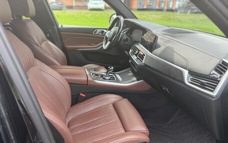 BMW X5, 2021 год, 7 390 000 рублей, 15 фотография