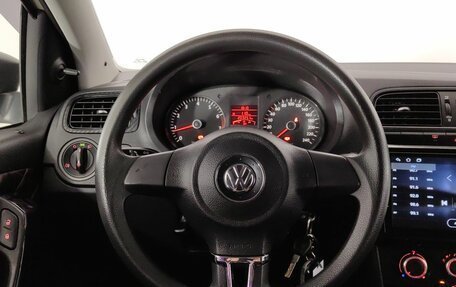 Volkswagen Polo VI (EU Market), 2012 год, 620 000 рублей, 11 фотография