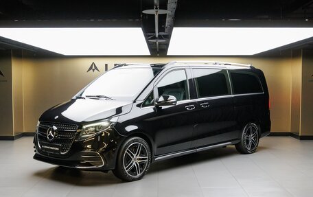 Mercedes-Benz V-Класс, 2024 год, 30 500 000 рублей, 2 фотография