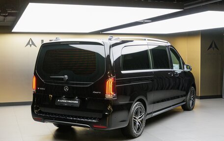 Mercedes-Benz V-Класс, 2024 год, 30 500 000 рублей, 9 фотография