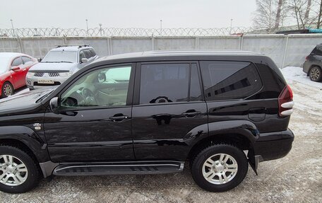 Toyota Land Cruiser Prado 120 рестайлинг, 2006 год, 2 780 000 рублей, 13 фотография