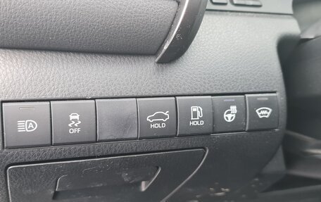Toyota Camry, 2020 год, 3 950 000 рублей, 13 фотография