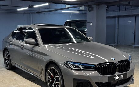 BMW 5 серия, 2021 год, 6 850 000 рублей, 2 фотография