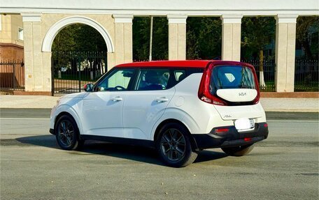 KIA Soul III, 2021 год, 1 400 000 рублей, 6 фотография