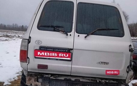 Toyota Land Cruiser 80 рестайлинг, 1996 год, 800 000 рублей, 2 фотография