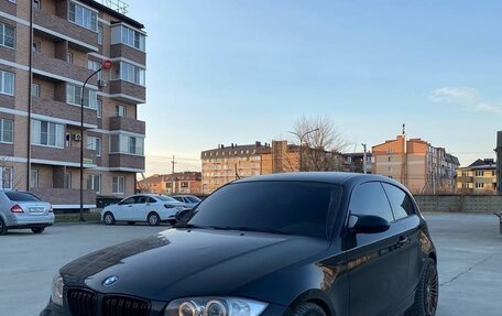 BMW 1 серия, 2007 год, 840 000 рублей, 4 фотография