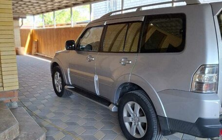 Mitsubishi Pajero IV, 2007 год, 1 450 000 рублей, 2 фотография