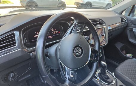 Volkswagen Tiguan II, 2019 год, 2 050 000 рублей, 8 фотография