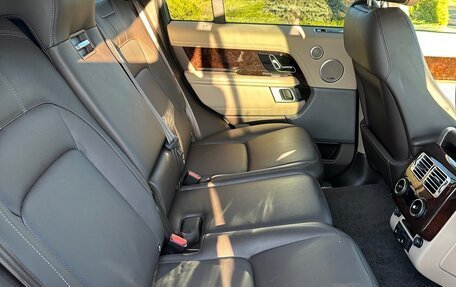Land Rover Range Rover IV рестайлинг, 2020 год, 9 000 000 рублей, 14 фотография