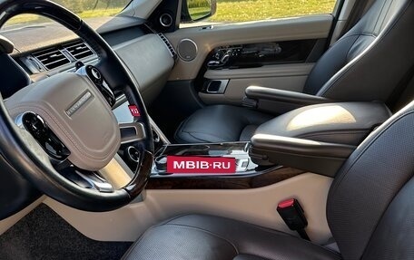 Land Rover Range Rover IV рестайлинг, 2020 год, 9 000 000 рублей, 12 фотография