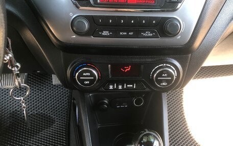 KIA Rio III рестайлинг, 2014 год, 960 000 рублей, 7 фотография