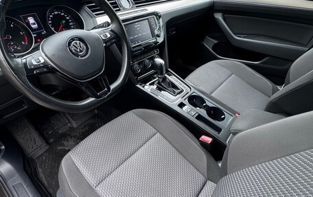 Volkswagen Passat B8 рестайлинг, 2017 год, 2 199 000 рублей, 10 фотография