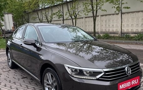 Volkswagen Passat B8 рестайлинг, 2017 год, 2 199 000 рублей, 6 фотография
