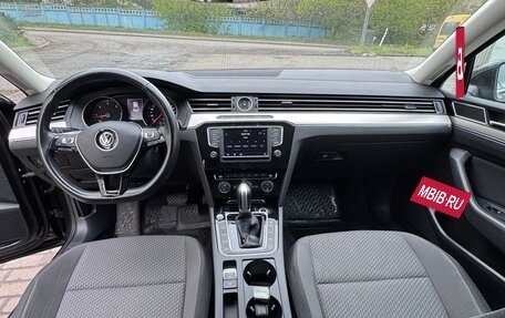 Volkswagen Passat B8 рестайлинг, 2017 год, 2 199 000 рублей, 3 фотография