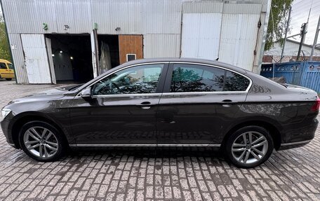 Volkswagen Passat B8 рестайлинг, 2017 год, 2 199 000 рублей, 13 фотография