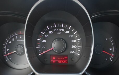 KIA Rio III рестайлинг, 2015 год, 985 000 рублей, 11 фотография