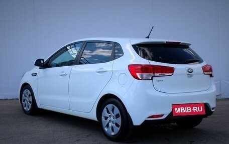 KIA Rio III рестайлинг, 2015 год, 985 000 рублей, 5 фотография