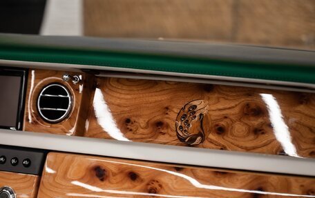Rolls-Royce Phantom VII рестайлинг, 2016 год, 80 000 000 рублей, 10 фотография