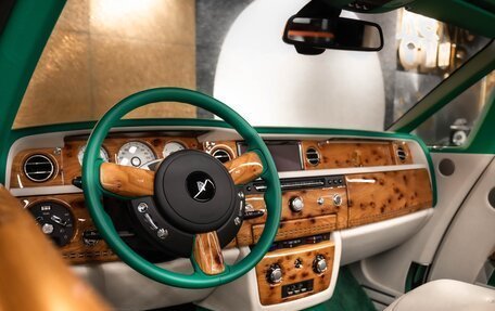 Rolls-Royce Phantom VII рестайлинг, 2016 год, 80 000 000 рублей, 9 фотография