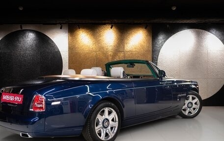 Rolls-Royce Phantom VII рестайлинг, 2016 год, 80 000 000 рублей, 5 фотография