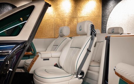 Rolls-Royce Phantom VII рестайлинг, 2016 год, 80 000 000 рублей, 32 фотография
